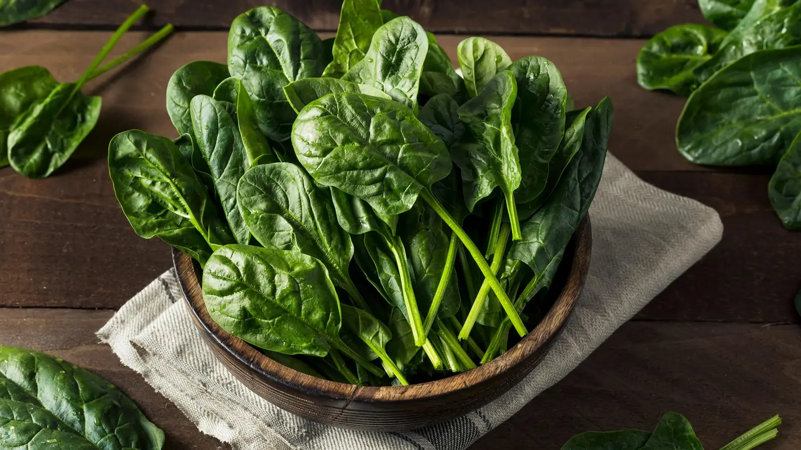 How Oxalate in Everyday Vegetables May Worsen IBD Symptoms