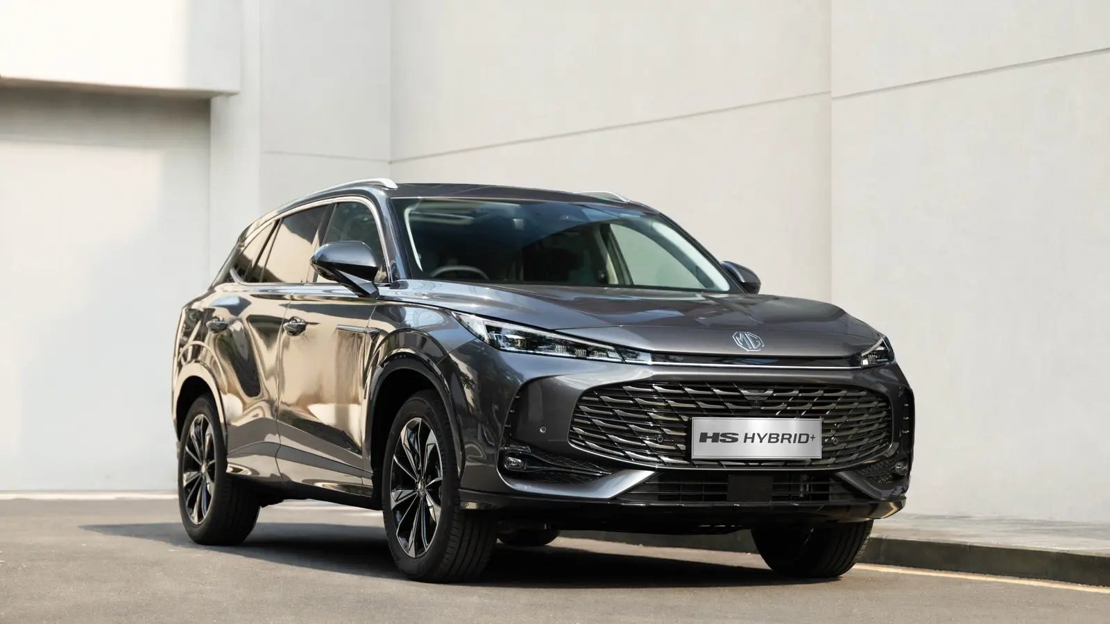 EU Urges UK to Match 45% Tariff on Chinese EVs Now
