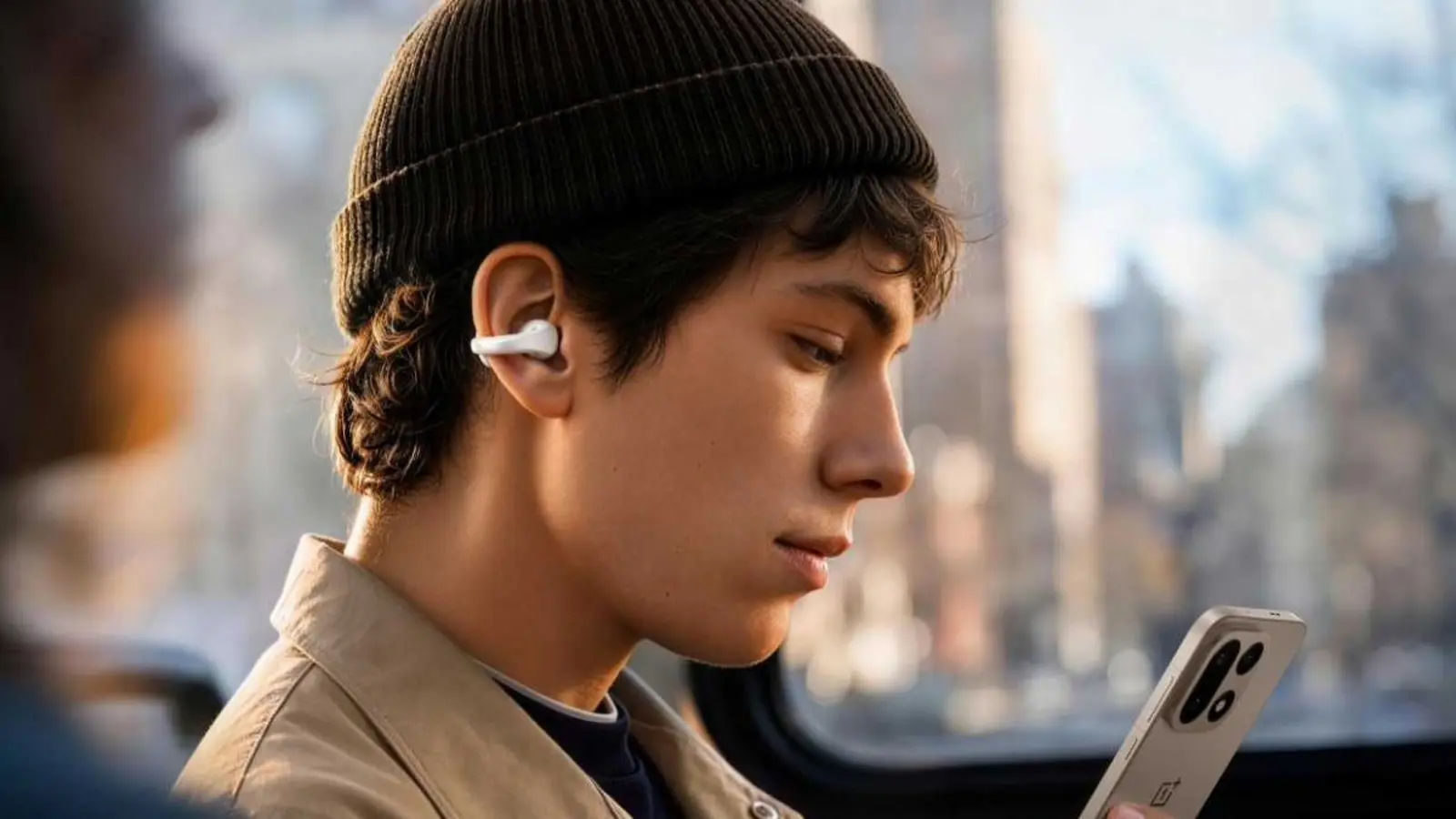 OnePlus Buds Clip: Clip-on earbuds with dual drivers