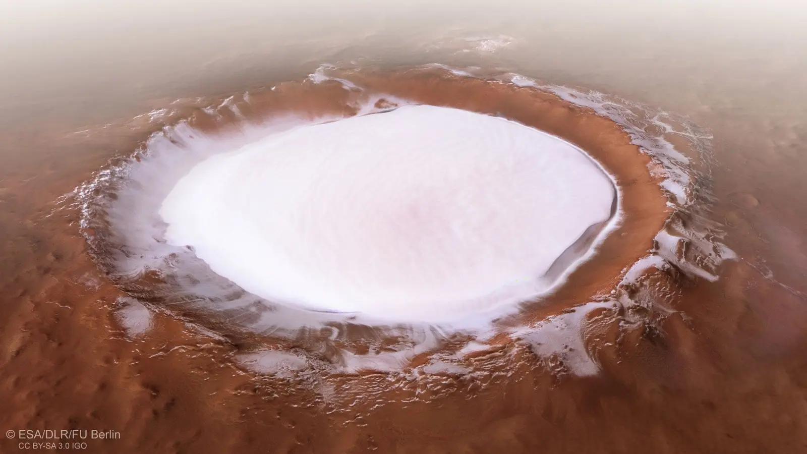 Why Mars' North Polar Ice Is Cleaner Than Scientists Thought