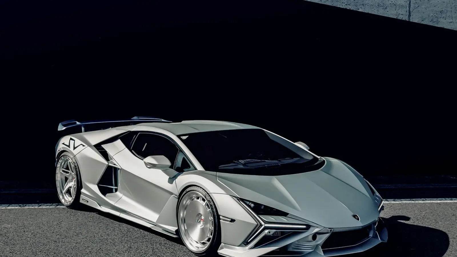 Modified Lamborghini Revuelto SV Gets Satin Silver Wrap